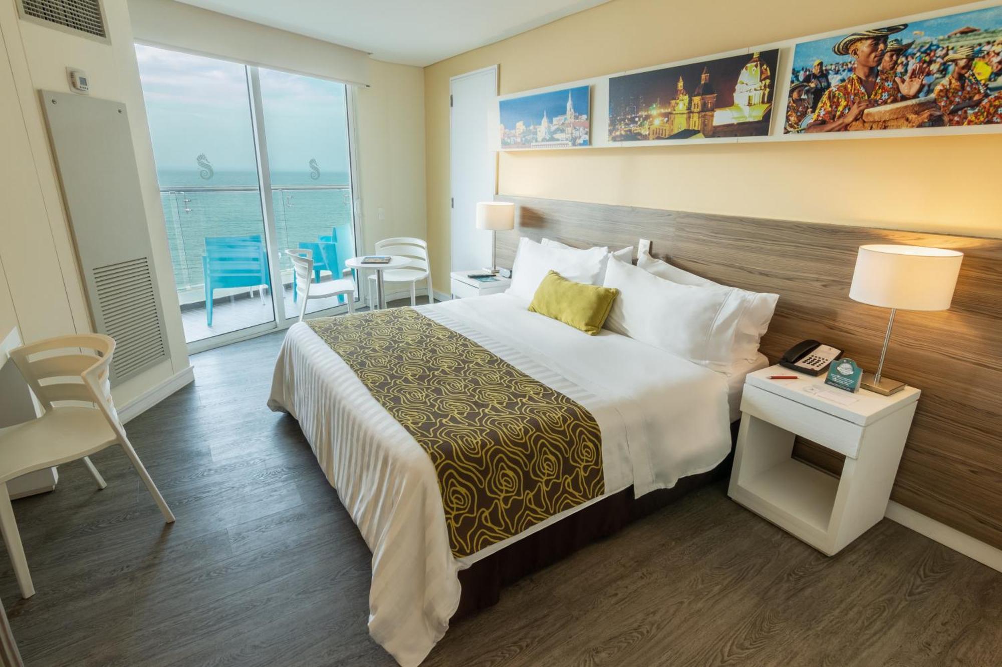 Junior Suite with Sea View,103264349:JPEG