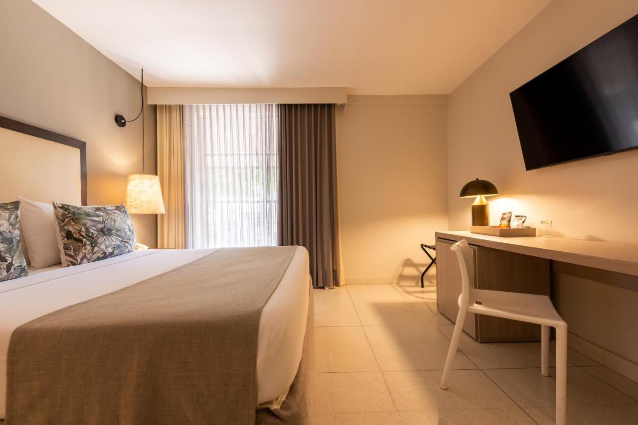 Standard Double Room,1356103454:JPEG