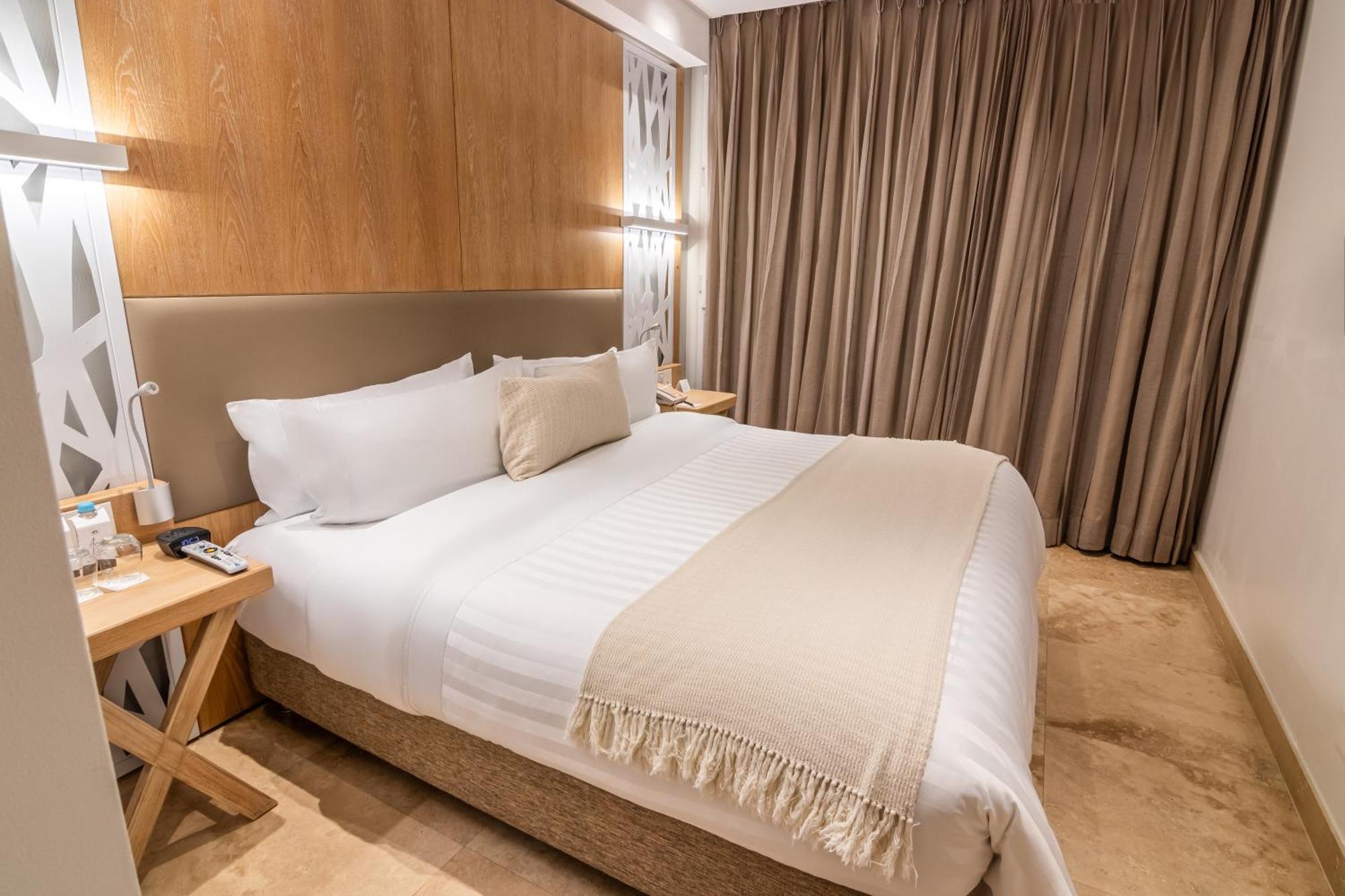 Standard Double Room,1557895675:JPEG