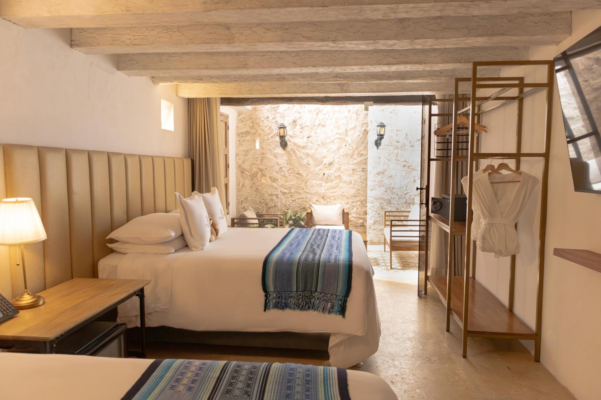 2 Queen Bed, Junior Suite, Terrace