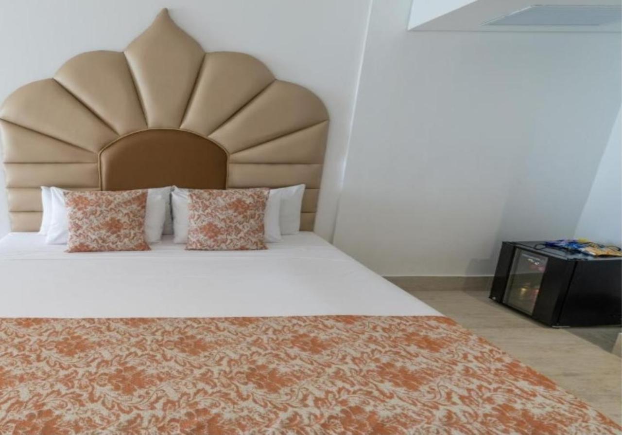 Standard Room,1076986003:JPEG