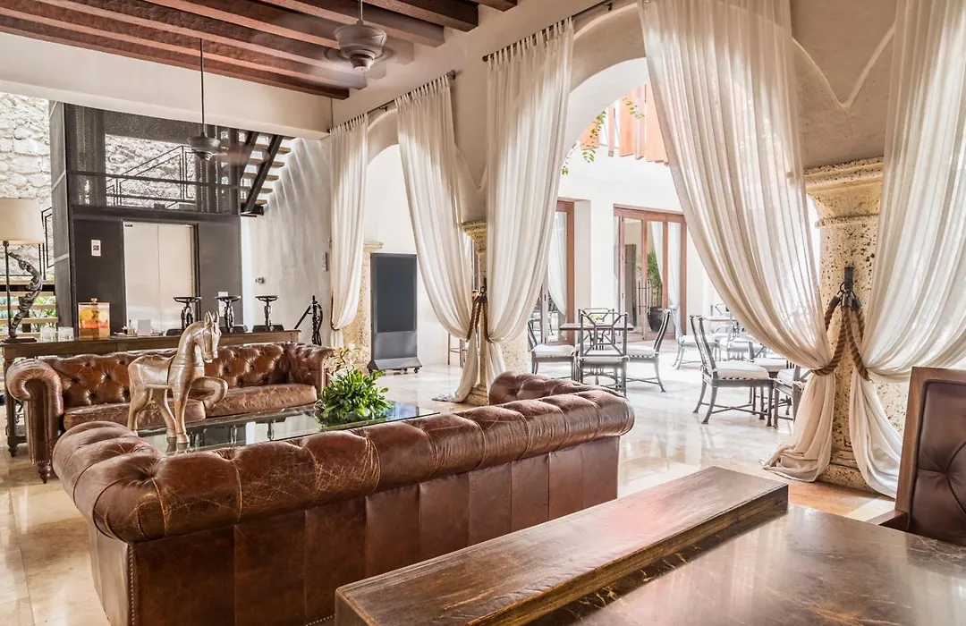 Bastion Luxury Hotel-1
